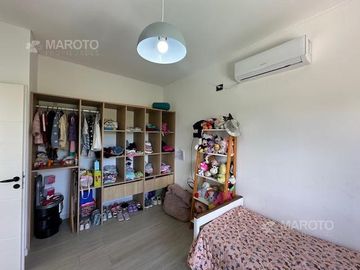 CASA EN VENTA EN COUNYTRY MASCHWITZ CLUB- MAROTO PROPIEDADES