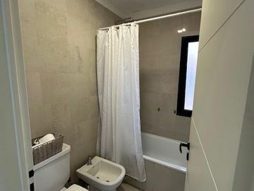 CASA EN VENTA EN COUNYTRY MASCHWITZ CLUB- MAROTO PROPIEDADES