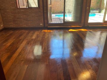 Venta Casa Martínez 4 dormitorios