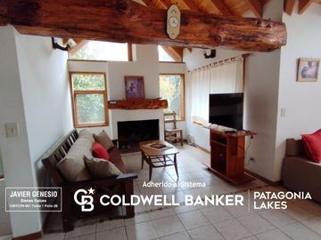 VENTA Casa 3 dormitorios 220M2, Villa la Angostura