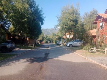 Casa en Venta en Hacienda El Peñon, Condominio Huinganal I