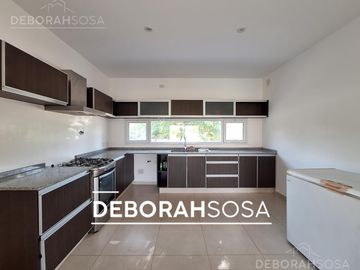Casa en  alquiler -anual-zona norte-escobar- el canton-Maschwitz-5 ambientes