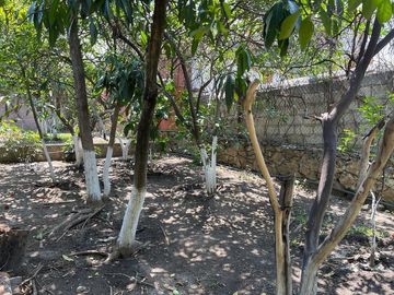 Casa en venta con doble terreno y espectacular vista al Lago