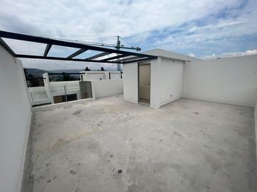 EPECTACULARES CASAS DE VENTA EN TUMBACO RUTA VIVA.