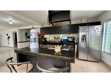 Casa en venta / alquiler -Barrio Urbanización La Estrella Palmira
