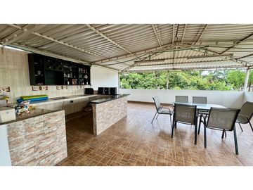 Casa en venta / alquiler -Barrio Urbanización La Estrella Palmira
