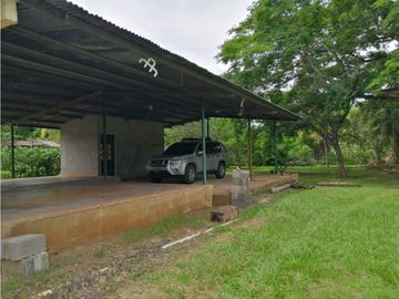 CASA 3 RECAMARAS CERCADA EN RIO GRANDE PENONOME