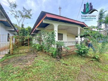 VENDO CASA CON 3000MTS2 HORCONCITOS