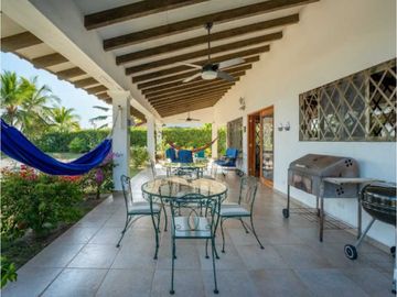 VENTA CASA DE PLAYA FRENTE AL MAR - PLAYA BLANCA FARALLON  1091m2