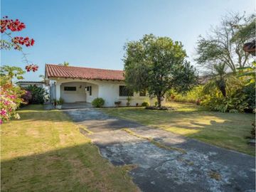 VENTA CASA DE PLAYA FRENTE AL MAR - PLAYA BLANCA FARALLON  1091m2