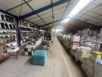 Bodega en Venta en Los vilos Esquina Linares