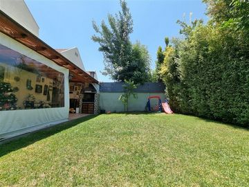Casa en Venta en Quebrada de Macul 7859, Peñalolen