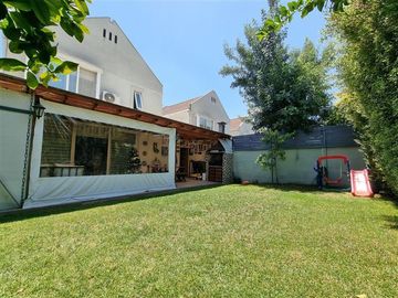 Casa en Venta en Quebrada de Macul 7859, Peñalolen
