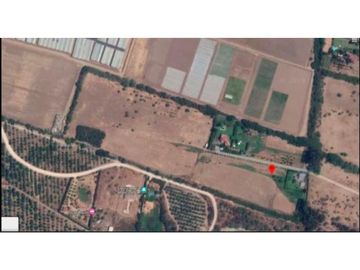 Venta parcela 6,2 hectáreas con 2 casas en Olmué