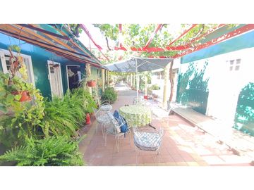 Venta casa 5D 3B con estacionamiento en centro de Los Andes