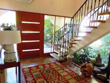 Vendo Casa 322 m2 Construidos, 5 Habitaciones, Jardín del Ma