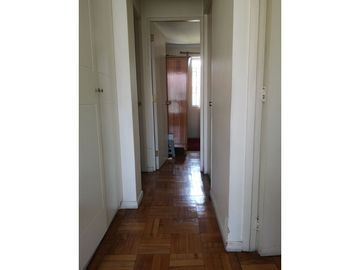 HERMOSA CASA EN ÑUÑOA , EXCELENTE BARRIO