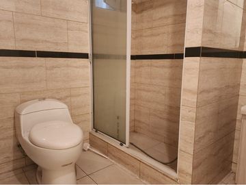 CASONA REMODELADA EN CENTRO VALPARAÍSO