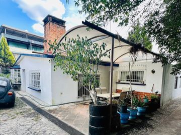 Casa en venta de un piso en Momoxpan.