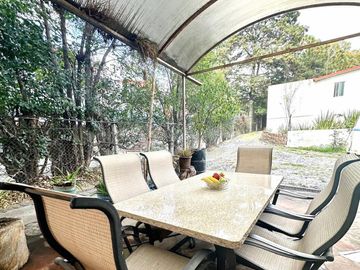 Casa en venta de un piso en Momoxpan.