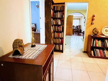 Casa en venta de un piso en Momoxpan.