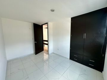 CASA EN VENTA EN FRACC. LOMAS DEL VALLE CERCA DE C.U. PUEBLA