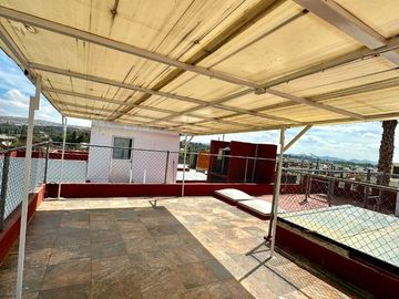 CASA EN VENTA EN FRACC. LOMAS DEL VALLE CERCA DE C.U. PUEBLA