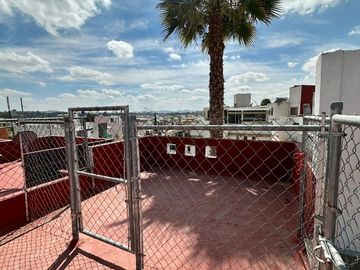 CASA EN VENTA EN FRACC. LOMAS DEL VALLE CERCA DE C.U. PUEBLA
