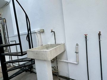 CASA EN VENTA EN FRACC. LOMAS DEL VALLE CERCA DE C.U. PUEBLA