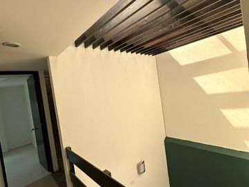 CASA EN VENTA EN FRACC. LOMAS DEL VALLE CERCA DE C.U. PUEBLA