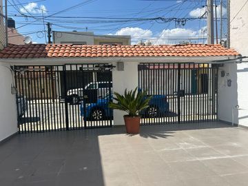 Renta Casa Bosques de Mexico, Tlalnepantla