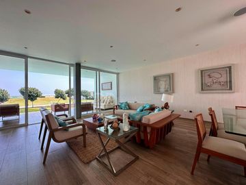 VENDO CASA DE PLAYA EN EL CONDOMINIO LA JOLLA