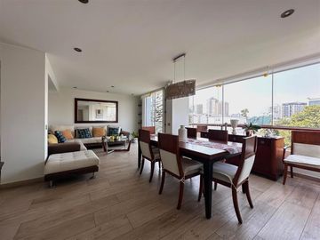 VENDO DEPARTAMENTO DUPLEX  EN BARRANCO, FRENTE A PARQUE