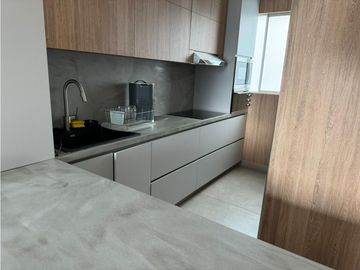 VENTA DE APARTAMENTO EN MACANA, LOMA DE ALEJANDRIA POBLADO