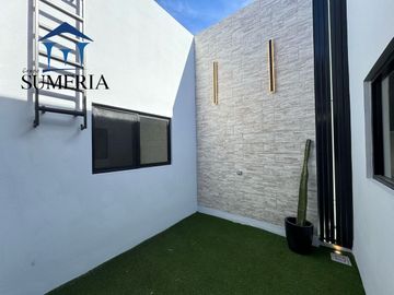Venta de preciosa casa UNA SOLA PLANTA, para estrenar.
