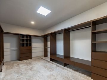 Casa en Merida Zona Country en venta, en privada con amenidades.