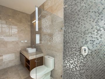 Casa en Merida Zona Country en venta, en privada con amenidades.