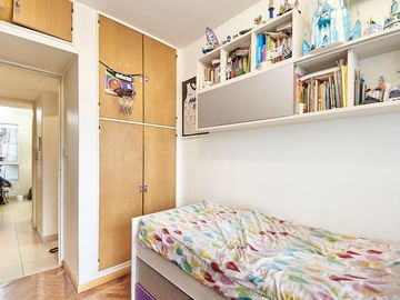 Departamento 4 amb con dependencia en Villa Crespo