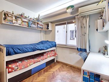 Departamento 4 amb con dependencia en Villa Crespo