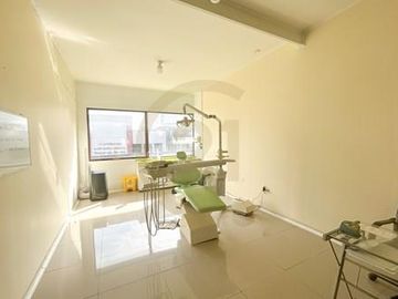 SE VENDE LOCAL/OFICINA PLENO CENTRO DE CONCEPCIÓN