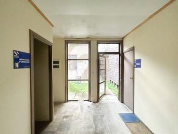 SE VENDE LOCAL/OFICINA PLENO CENTRO DE CONCEPCIÓN