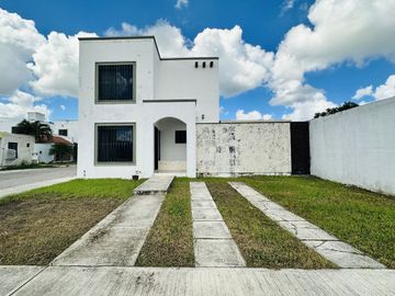 Casa en Venta en Gran Santa Fe en Mérida Yucatán.