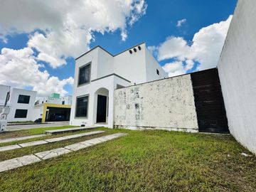 Casa en Venta en Gran Santa Fe en Mérida Yucatán.