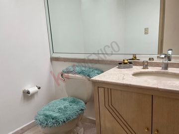 TOWNHOUSE ATRAS DEL HOSPITAL ANGENLES DE INTERLOMAS