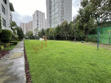 TOWNHOUSE ATRAS DEL HOSPITAL ANGENLES DE INTERLOMAS