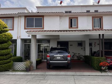 Casa en  Venta en Lerma, Rincón del Bosque