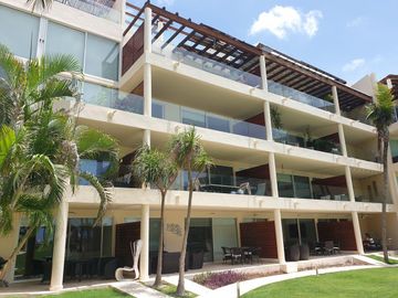 PH DE 3 RECAMARAS BEACH FRONT EN PLAYA DEL CARMEN