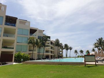 PH DE 3 RECAMARAS BEACH FRONT EN PLAYA DEL CARMEN