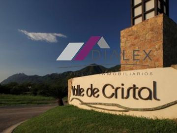 Fraccionamiento Valle de Cristal-CASA en VENTA- Carretera Nacional MONTERREY, 391 M2