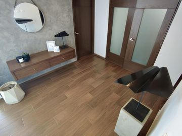 Hermosa casa de 3 niveles de oportunidad en venta Solares